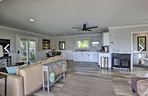 Newcastle Resort | Auburn Wine & Beer Country Retreat Sleeps 12+w/Pool Hot Tub Sunset Views Pets