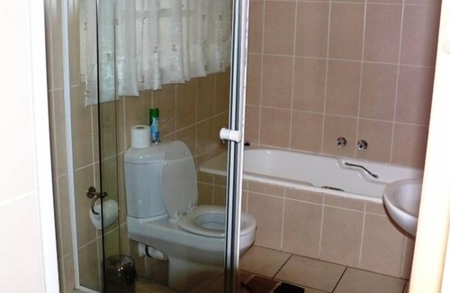 Edenvale House | Augusta Villa St Pio Guest House