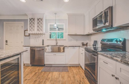 Ocean Springs Cottage | Aunt Sandy's Place- Peaceful, Tranquil, Relaxing