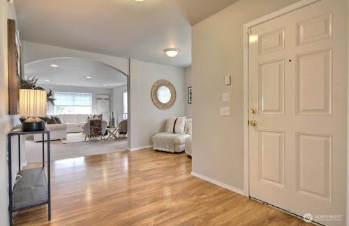 Covington House | Aura