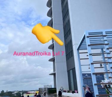 Bandar Kota Bharu Apartment | AuranadTroikaKB Apartment Wifi-Netflix-Coway