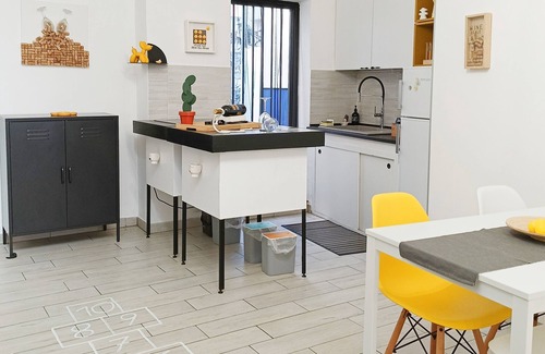 Santa Lucia House | Aurelio's Artpartment - "Unconventional House"