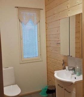 Seinajoki Ski Chalet | Aurinkolinna 12