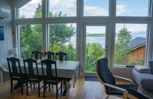 Lyngen House | Aurora View Cabin