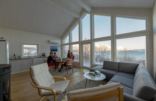 Lyngen House | Aurora View Cabin