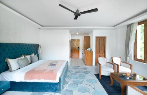 Banjar Hotel | Ausnya Tirthan