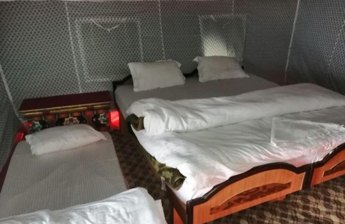 Spangmik Other | Auspicious Camp Pangong