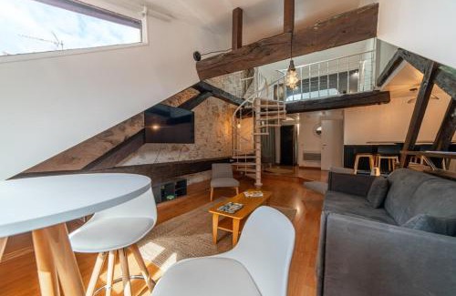 Annecy Old Town Apartment | Authentique Furnished flat