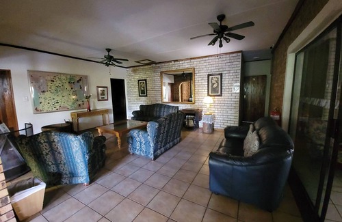 Graskop Bed & Breakfast | Autumn Breeze Manor