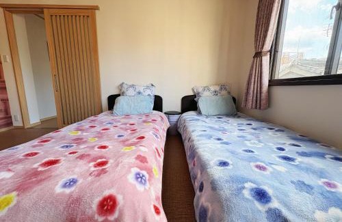 Minami Apartment | Autumn Leaves Villa 302