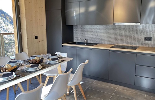 Piau Engaly Condo | Aux pieds pistes ! T2 moderne tout équipé + vue