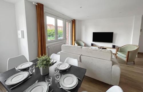 Loos Apartment | Aux portes de Lille, grand T3 avec balcon et Wi-Fi