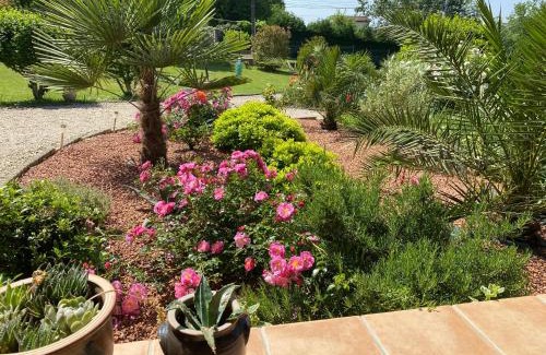 Villeneuve-sur-Lot Bed & Breakfast | Aux Trois Mûriers