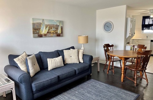 Avalon Condo | Avalon BEACH BLOCK 2 Bedroom Condo with POOL East Unit/Sleeps 4