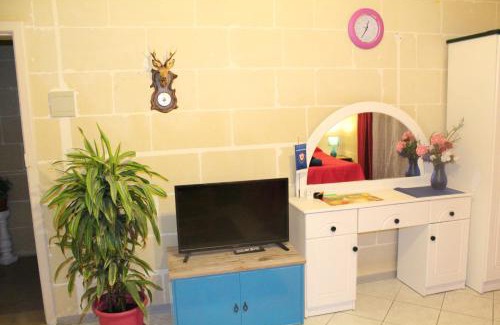 Xlendi Apartment | Avalon - Bellevue Gozo