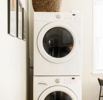 Edgehill House | Avalon close to downtown and park free