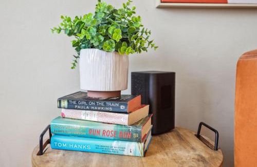 Edgehill House | Avalon close to downtown and park free