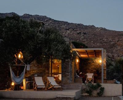 Exomvourgo House | Avdos' olive house - land tales
