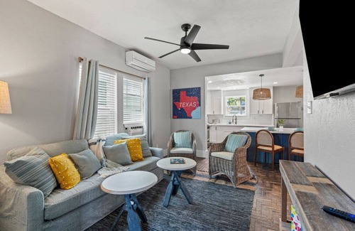 Galveston House | Ave R - Coastal Escape