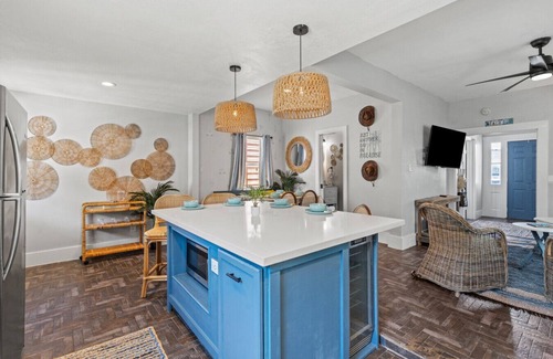Galveston House | Ave R - Coastal Escape