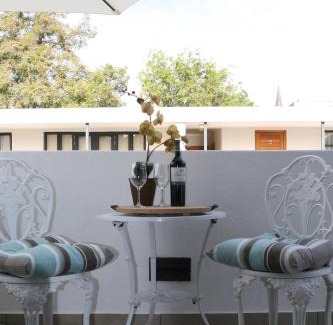 Stellenbosch Central Apartment | Avemore Eikehoff No 26 full power back up