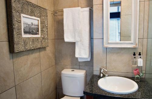 Stellenbosch Central Apartment | Avemore Eikehoff No 26 full power back up