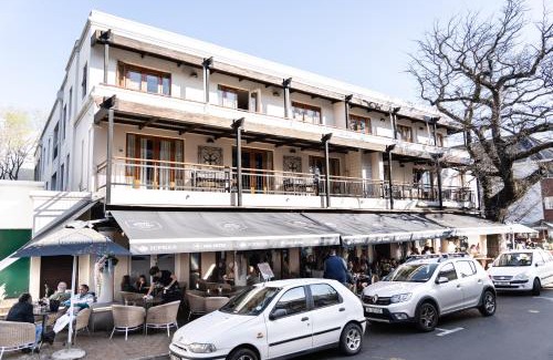 Stellenbosch Central Apartment | Avemore Jan Cats No 5 full backup power