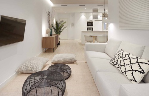 San Sebastian Centro Apartment | Avenida Suite by FeelFree Rentals