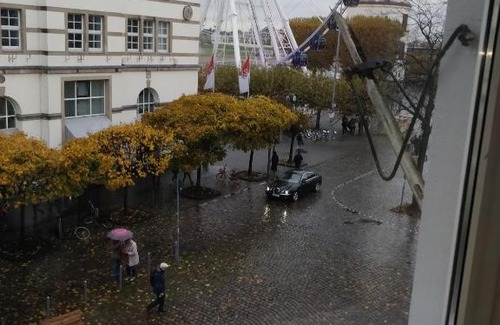 Dusseldorf Old Town Apartment | AVI City Burgplatz Apartments