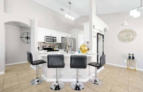 Loughman House | Aviana Resort: 5star Home w/pool. Family & Pet Friendly