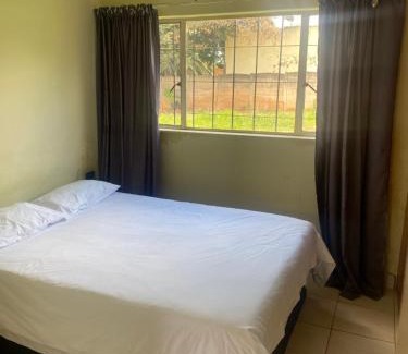 Kempton Park Apartment | Aviation-stay