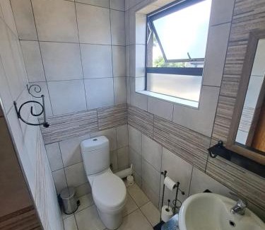 Krugersdorp Bed & Breakfast | Aviators Retreat B&B