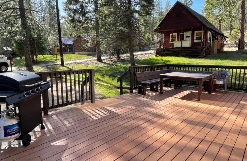 North Wawona Ski Chalet | Avid Hiker Lodge
