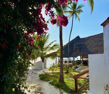 Uroa Hotel | AVO Boutique Hotel