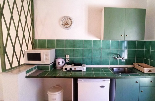 Kavos Apartment | Avonlea Garden Studio A1