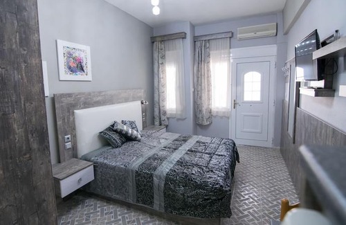 Nea Potidaia Apartment | Avra Comfort Rooms