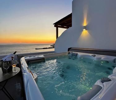 Tourlos Hotel | Avra Mykonos