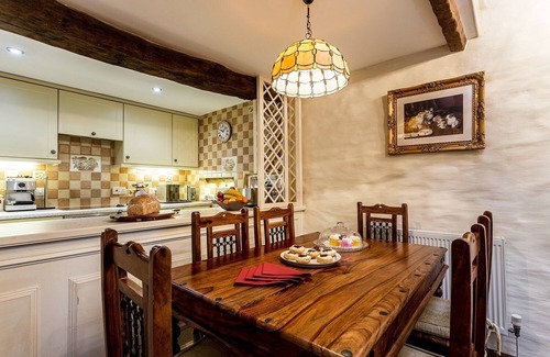 Totnes Cottage | Award winning Luxury self catering holiday cottage