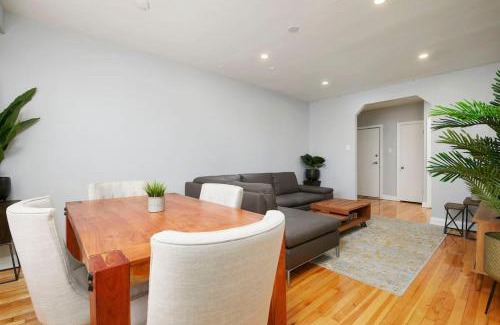 Cote-Des-Neiges—Notre-Dame-De-Grace Apartment | Awesome 2BR in Montreal