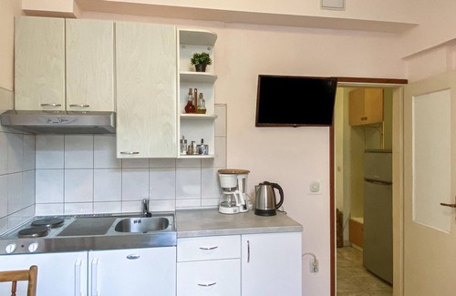 Kastel Sucurac Apartment | Awesome apartment in Kastel Sucurac