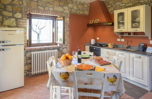 Fratta Apartment | Awesome apartment in Collazzone