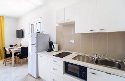 Cove Osibova (Milna) Apartment | Awesome apartment in Milna with WiFi