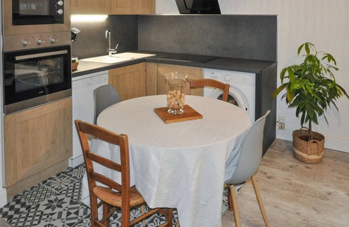 Rustrel Apartment | Awesome apartment in Rustrel