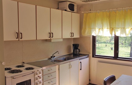 Tvetaryd House | Awesome home in Backaryd with kitchen