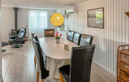 Ertebølle House | Awesome Home In Farsø With Sauna