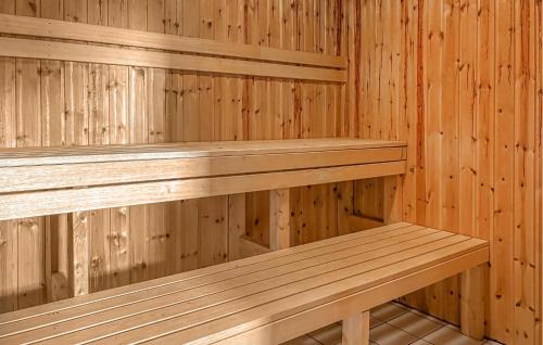 Ertebølle House | Awesome Home In Farsø With Sauna