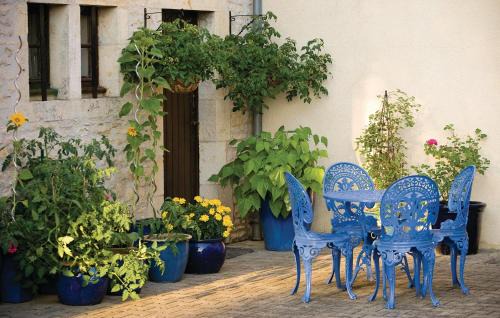 Gabillou House | Awesome Home In Gabillou With Wifi