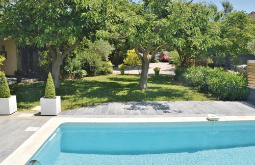 Grans House | Awesome home in Grans with 5 Bedrooms, WiFi and Outdoor swimming pool