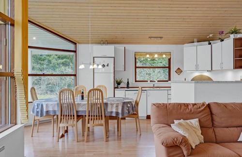 Hou House | Awesome home in Hals with kitchen