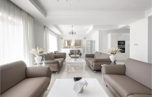 Imotski House | Awesome Home In Imotski With Sauna